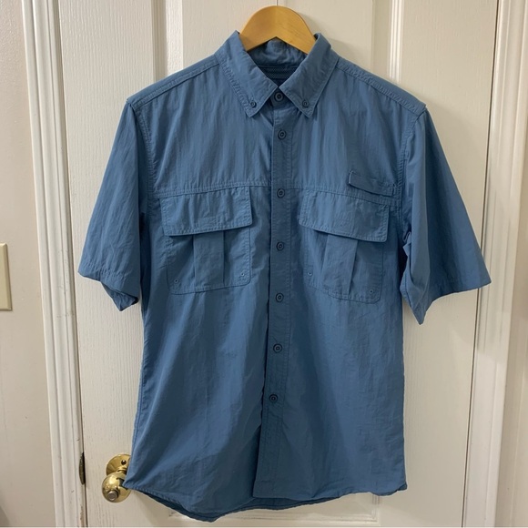 Clearwater Outfitters Blue Men's Fishing Outdoors Button Down Shirt Size Small - Picture 2 of 16